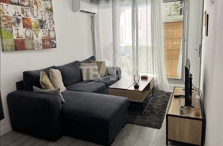 Location Appartement 2 pièces 33m² SETE 34200 - Photo 2