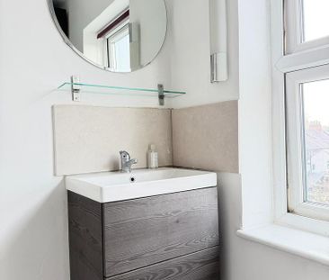 1 bedroom house of multiple occupation to rent - Photo 6