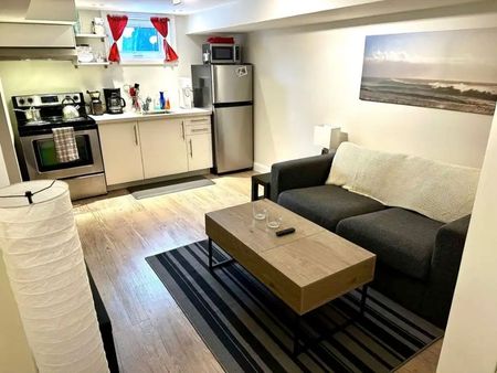 For Lease - 491 Cosburn Avenue Unit# B, Toronto, Ontario - Photo 4