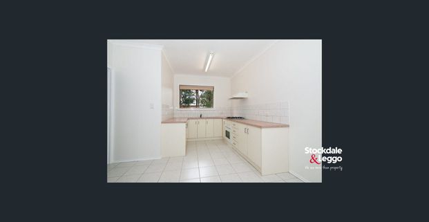 A peaceful retreat with urban convenience - Photo 1