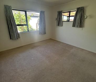 Sunny, Low-Maintenance Home in a Prime Tahunanui Location - Photo 3