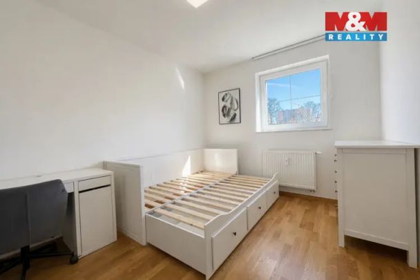 Pronájem bytu 1+kk, 17 m - Фото 1