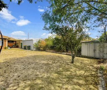 224 Learmonth Road, Wendouree - Photo 6