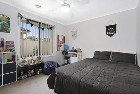 Modern Family Living in a Quiet, Convenient Thurgoona Location - Photo 5