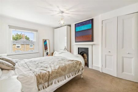 5 bedroom house in Richmond - Photo 3