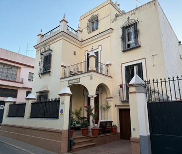 Calle Santa Elena, Sevilla, Andalusia 41005 - Photo 3