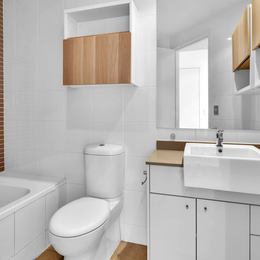 Unfurnished One Bedroom Apartment - Photo 1