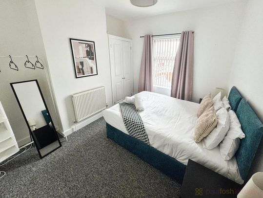 4 bedroom house to rent - Photo 1