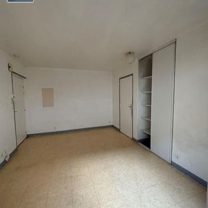 Location Appartement 1 pièce 20m² CLERMONT FERRAND 63000 - Photo 2