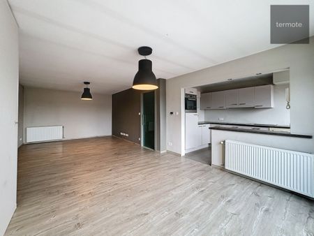 vernieuwd appartement - Photo 4