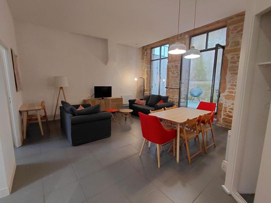 Location Appartement 3 pièces 66m² LYON 6ème - Photo 1
