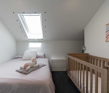 Beautifully Presented Three Bedroom Home - Photo 1