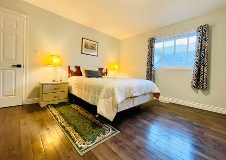 For Lease - 7153 Kelly Drive Unit# Main Fl, Niagara Falls, Ontario - Photo 2