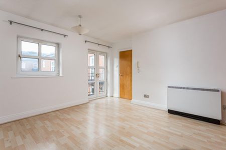 St Gregorys Mews Tanner Row York YO1 - Photo 5