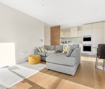 Tizzard Grove, London, SE3 - Photo 3