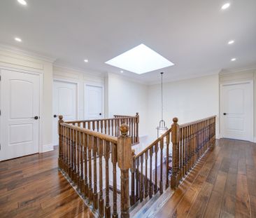 For Lease - 6 Stollery Pond Crescent, Markham, Ontario - Photo 2