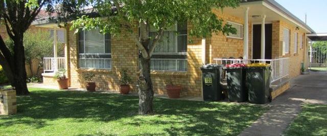 SOUTH TAMWORTH - Two Bedroom Unit - Photo 1