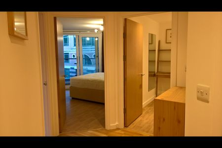 2 Bed Flat, Avalon, BN1 - Photo 4