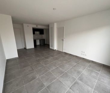 Location Appartement 2 pièces 45m² ST JORY 31790 - Photo 4