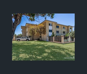 Little gem in excellent location! - Photo 2