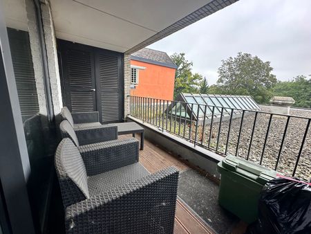 TE HUUR - ruim appartement met 3 slaapkamers - Foto 4