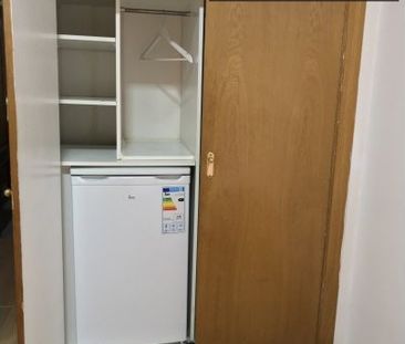 madrid, Community of Madrid 28025 - Photo 5