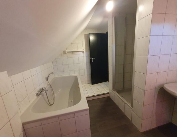 3-Zimmer-Wohnung ab sofort in Wiesenfeld - Foto 1