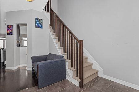 For Lease - 503 Knotridge Street, Orleans - Convent Glen and Area, Ontario - Photo 2