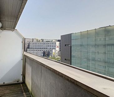Appartement te huur in Schaarbeek voor € 1.000 met 1 slaapkamer - Foto 4