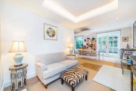 Palace Gardens Terrace, Kensington, W8, London - Photo 3