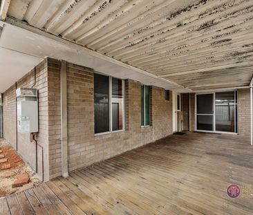 Modern 3-Bedroom Home with Solar Power and Great Living Spaces - Photo 2