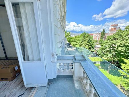 ERSTBEZUG NACH SANIERUNG | REPRÄSENTATIVE 4 ZIMMER MIT BALKON | TOPLAGE IN U-BAHN-NÄHE - Photo 2
