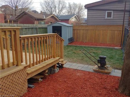 For Lease - 734 Cannon Street Unit# 2, Hamilton, Ontario - Photo 5