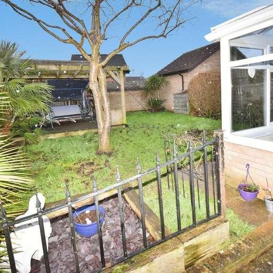 Bridle Close, Sleaford, NG34 - Photo 1