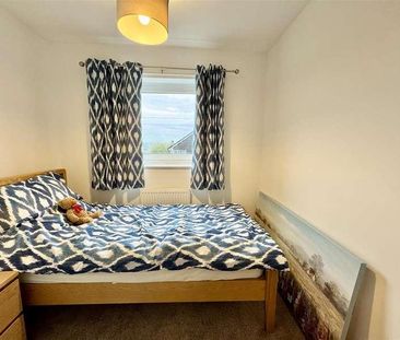 Hall Grove, Staincross, Barnsley, S75 - Photo 6