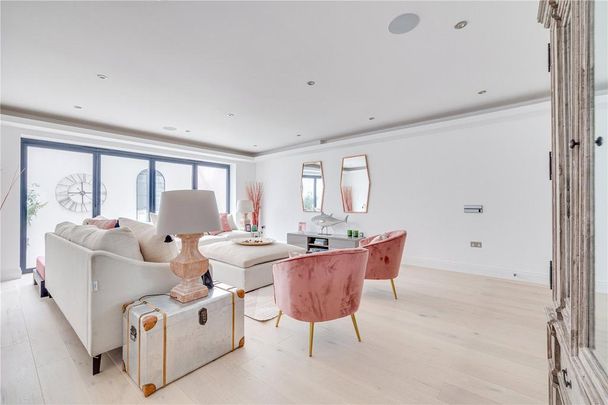 6 bedroom terraced house to rent - Photo 1