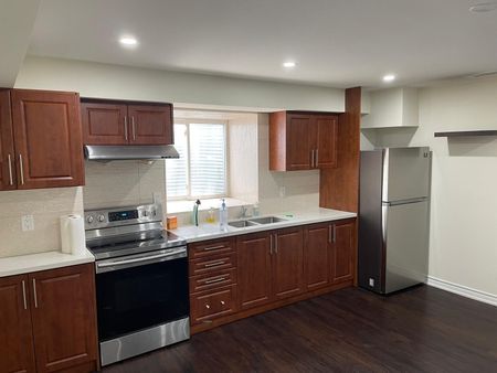 For Lease - 3 Aries Street, Brampton, Ontario - Photo 5