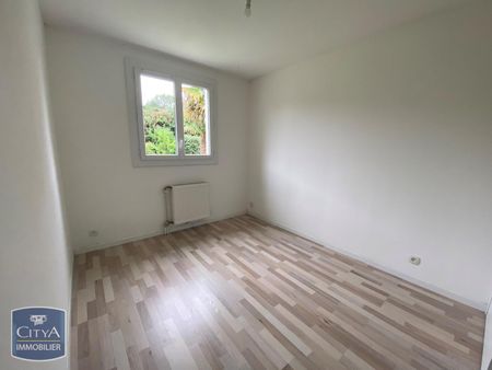 Location Maison 4 pièces 78m² LE PASSAGE 47520 - Photo 5