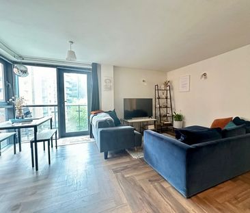 2 Bed Flat, Velocity South, LS11 - Photo 2