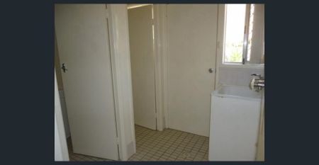 WALK TO THE BEACH ! - Photo 5