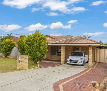 4 Bedroom 2 Bathroom House in Alexander Heights - Photo 6