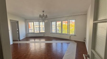 Appartement te huur - foto 2