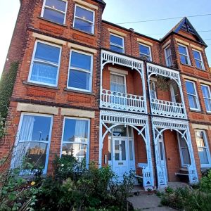 Canterbury Road, Herne Bay, CT6 5DQ, Kent - Photo 2