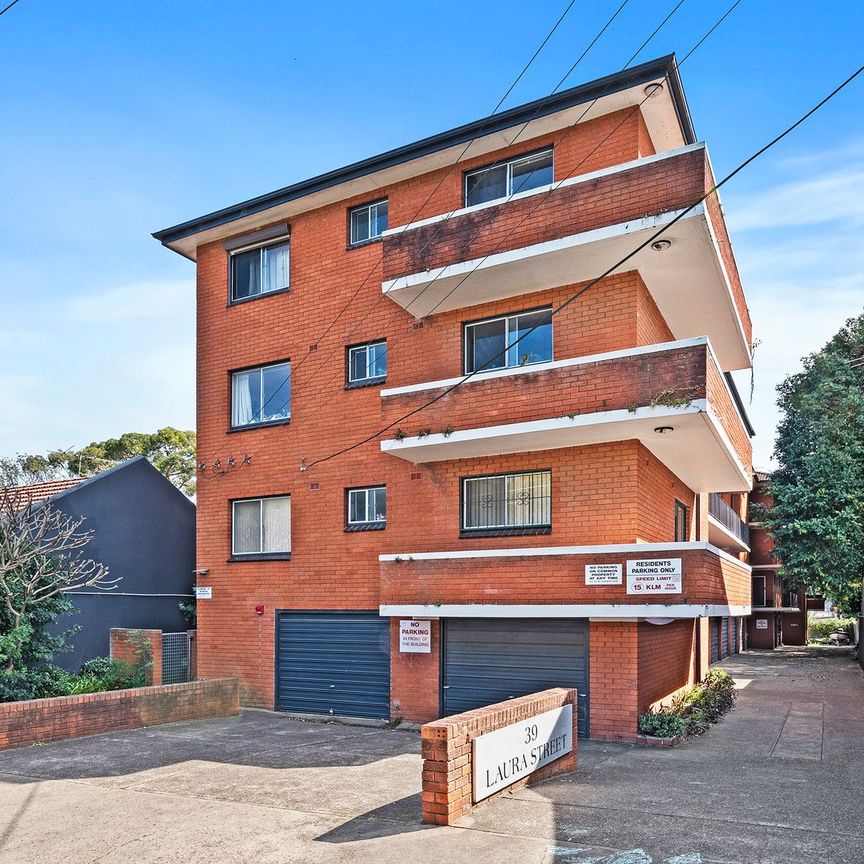 2/39 Laura Street, 2042, Newtown Nsw - Photo 1