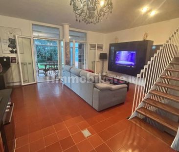 Villa bifamiliare via Palmiro Togliatti 8, San Giacomo, Santa Barba... - Photo 2