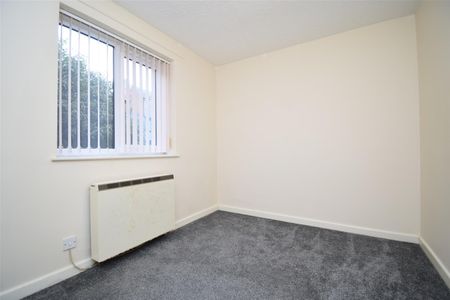 Manygates Court, Sandal - Photo 4