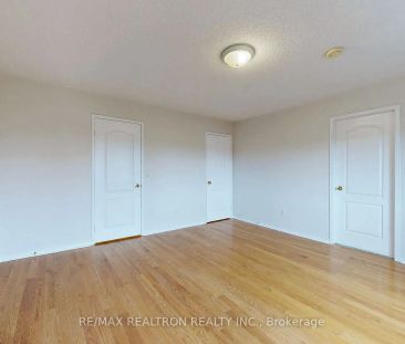 Property For Lease | N9261345 - Photo 5