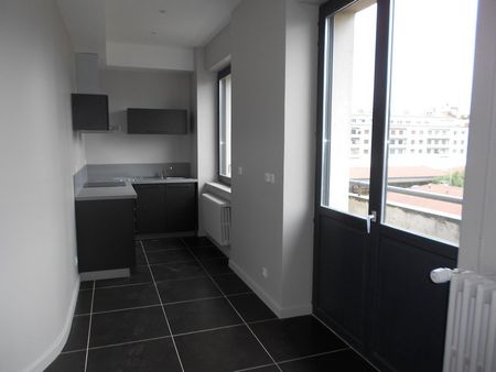 : Appartement 36.83 m² à ST ETIENNE - Photo 5