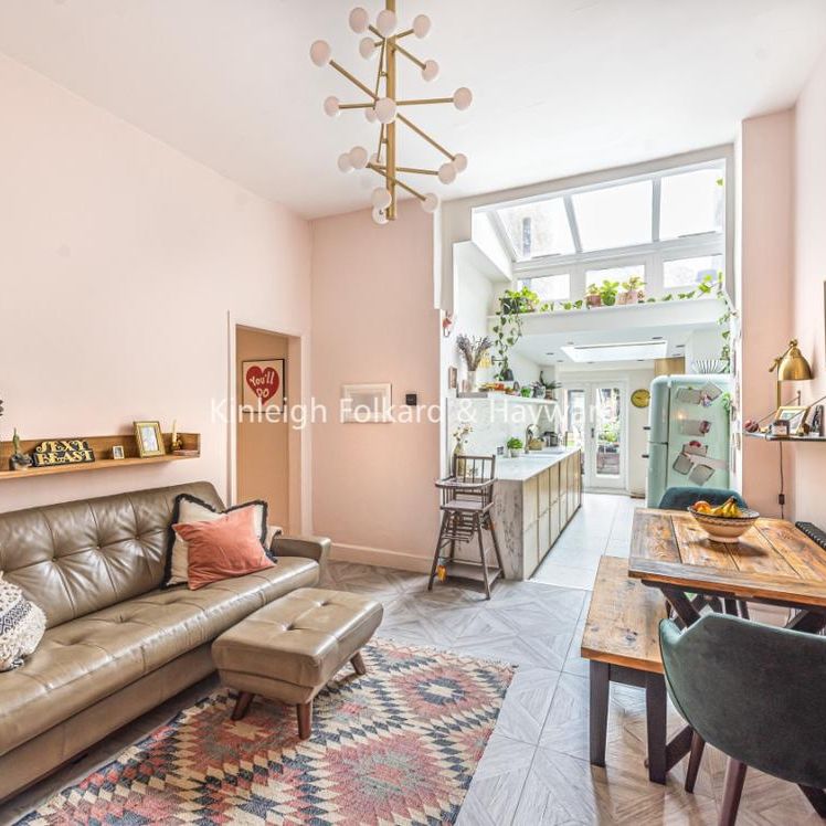 Priory Road, Crouch End N8 - Photo 1