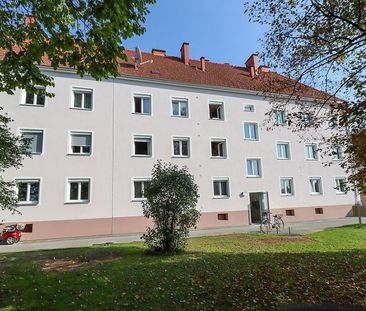 Gut aufgeteilte 2-Zimmer-Wohnung im Obergeschoss - Photo 2